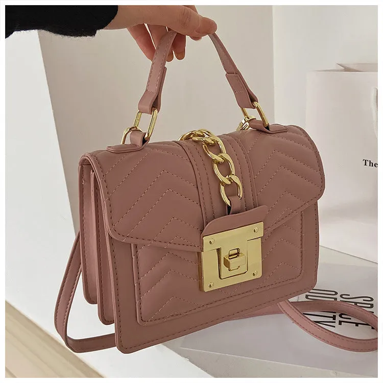 Fashionable One-Shoulder New Flip Portable Small Square Bag