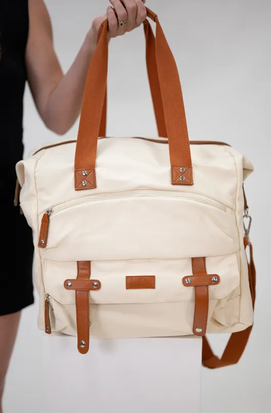 Lila Duffle Bag in Cream