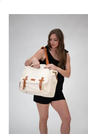 Lila Duffle Bag in Cream