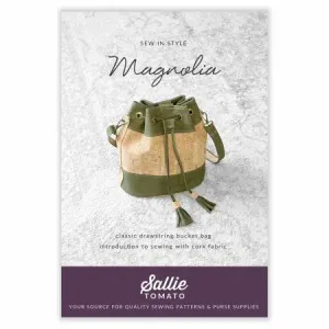 Magnolia Bag Pattern by Sallie Tomato